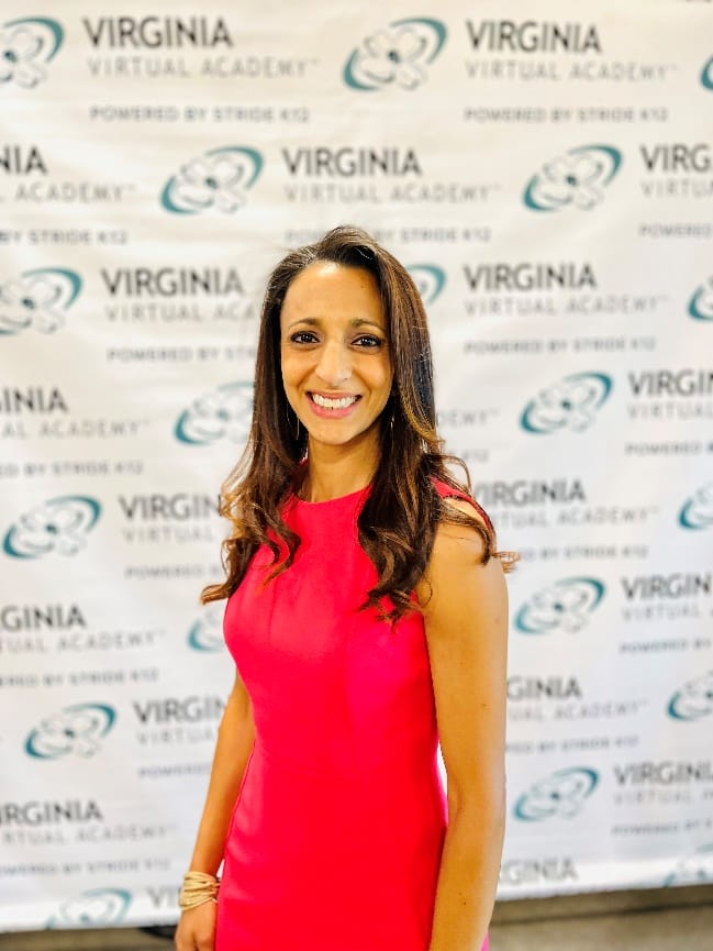 Suhad Garcia-Batiz headshot