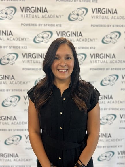 Christine Taylor headshot